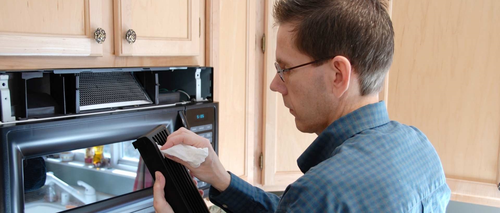 Kitchen fitters SM1